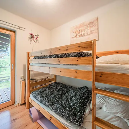 Tauernhaus Madelief Holiday home Piesendorf